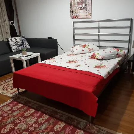 Universitate Apartment