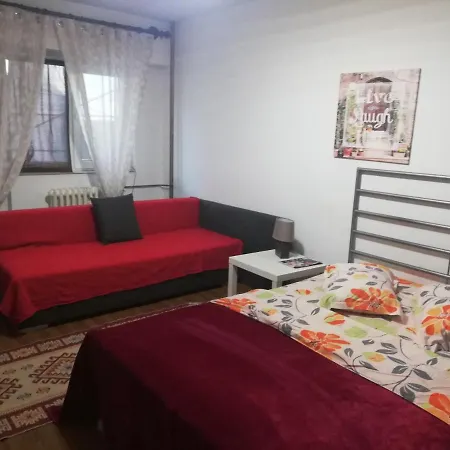 Universitate Apartment